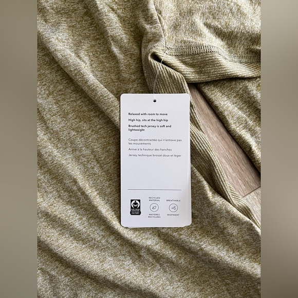 NWT Athleta Women’s Uptempo II Hoodie Sweatshirt Tapestry Gold Heather - Size 1X - Picture 8 of 9